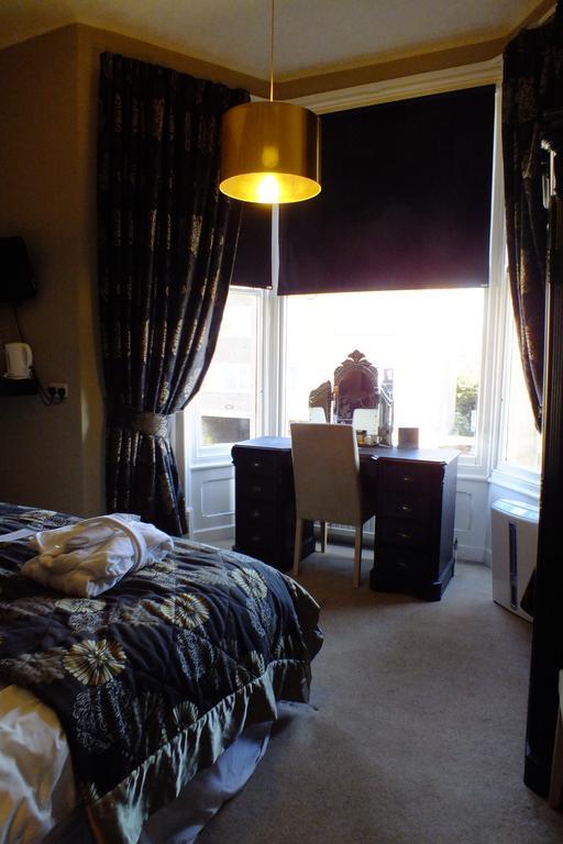The York Priory Hotel Kültér fotó