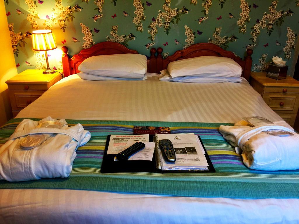The York Priory Hotel Kültér fotó