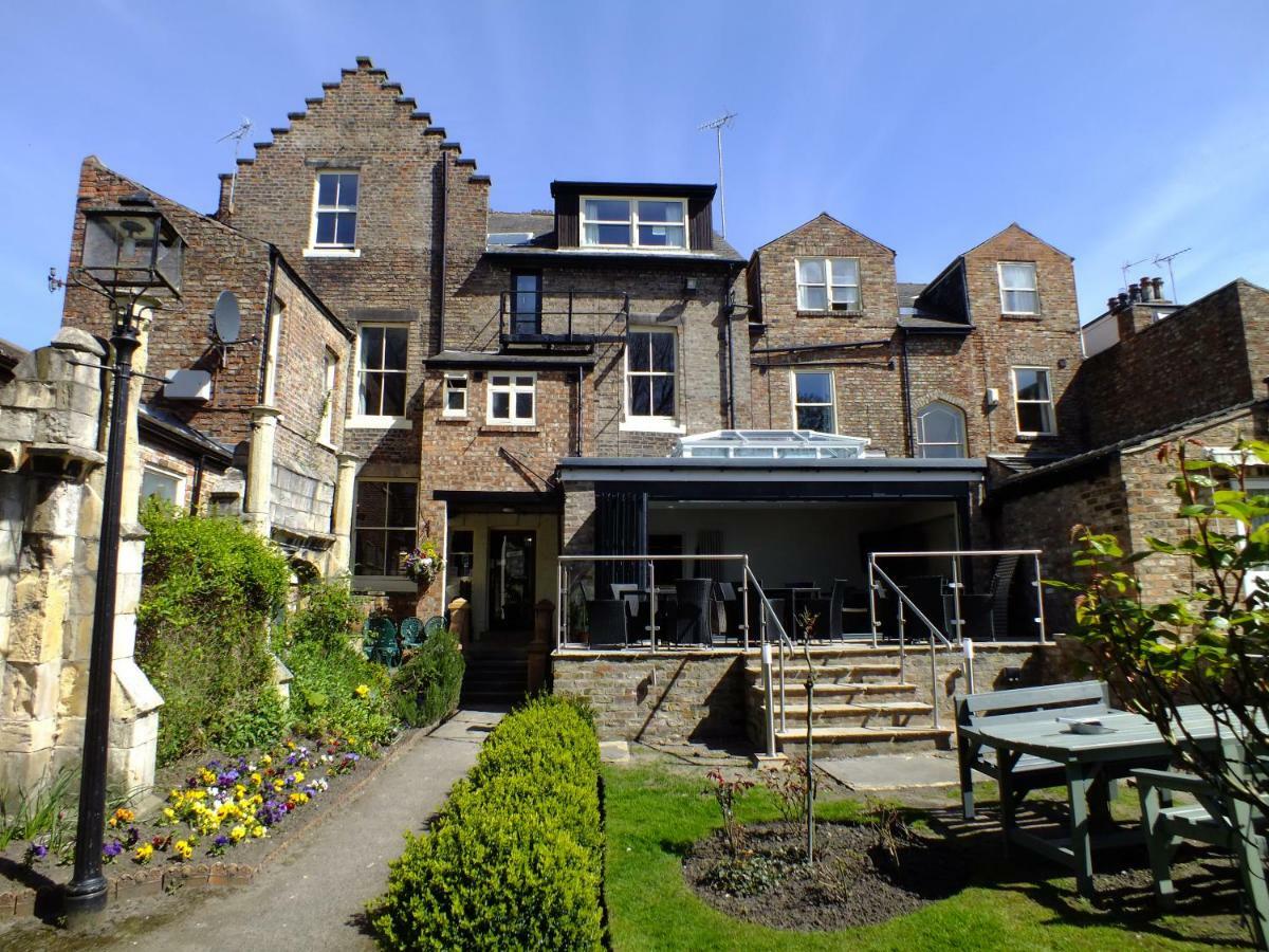The York Priory Hotel Kültér fotó